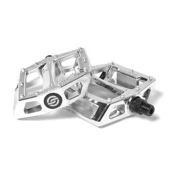 small image alt text