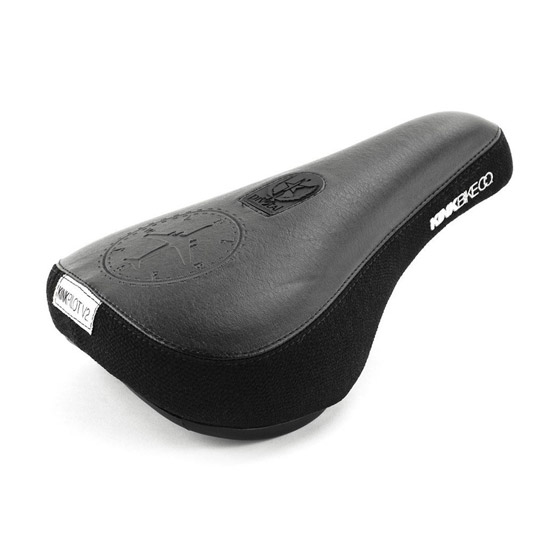 medium image alt text