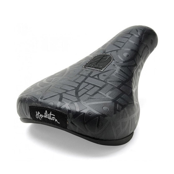 medium image alt text